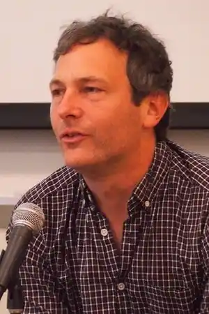 Jonathan Raymond fotoğrafı