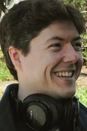 Jonathan W. Stokes fotoğrafı