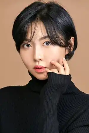 Joo Hyun-young fotoğrafı