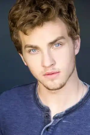 Jordan Elsass fotoğrafı