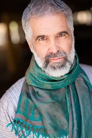 Joseph Kamal fotoğrafı