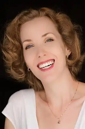 Julia Kay fotoğrafı