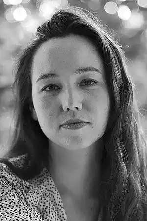 Julia Shimura fotoğrafı
