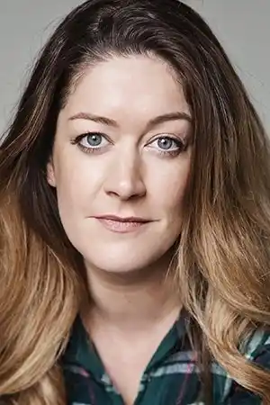 Julie Atherton fotoğrafı