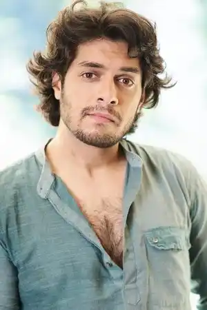 Junaid Khan fotoğrafı