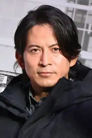 Junichi Okada fotoğrafı