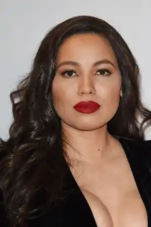 Jurnee Smollett fotoğrafı