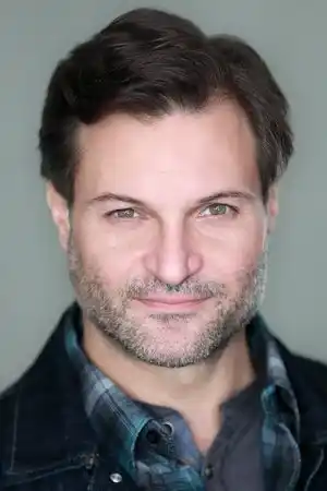Justin Adams fotoğrafı