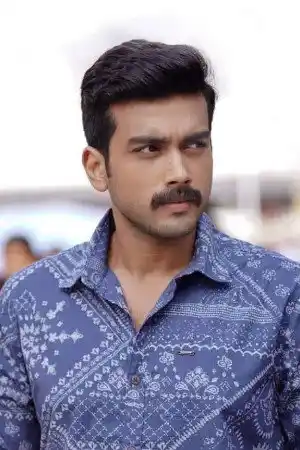 Kalidas Jayaram fotoğrafı