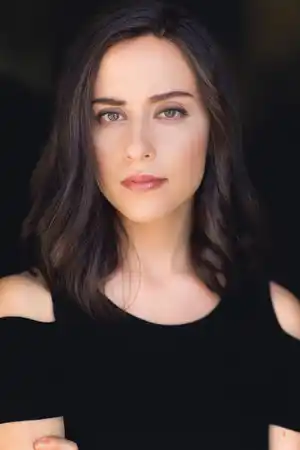 Kally Khourshid fotoğrafı