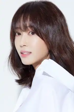 Kang Ye-won fotoğrafı