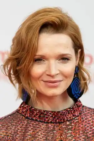 Karoline Herfurth fotoğrafı
