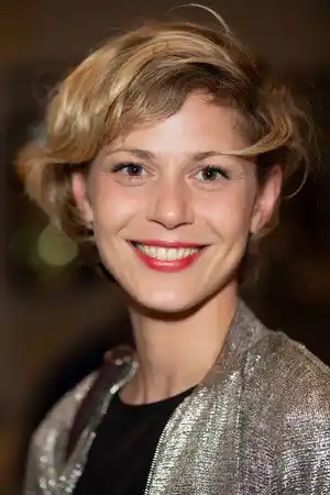 Katharina Schlothauer fotoğrafı