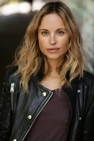 Katrine De Candole fotoğrafı