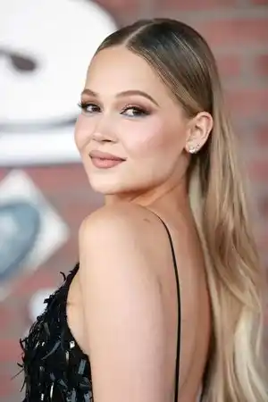 Kelli Berglund fotoğrafı