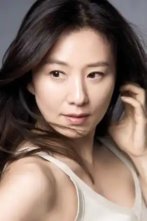 Kim Hee-ae fotoğrafı