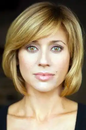 Kristen Miller fotoğrafı