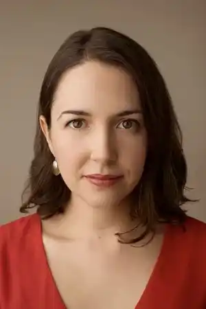 Kristine Stolakis fotoğrafı
