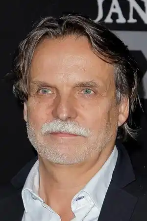 Kristoffer Nyholm fotoğrafı