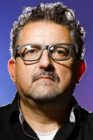 Lalo Alcaraz fotoğrafı