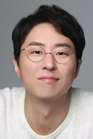 Lee Hyun-kyun fotoğrafı
