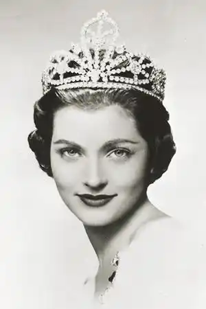 Lee Meriwether fotoğrafı
