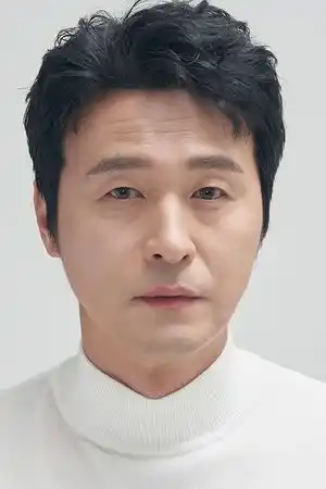 Lee Sung-jae fotoğrafı