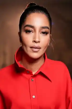 Leïla Bekhti fotoğrafı
