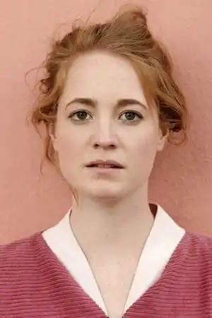 Leonie Benesch fotoğrafı