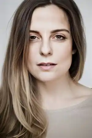Lesli Karavil fotoğrafı