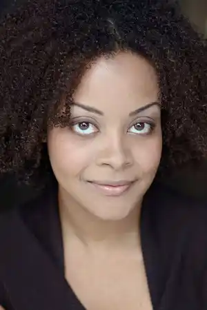 Letitia Brookes fotoğrafı