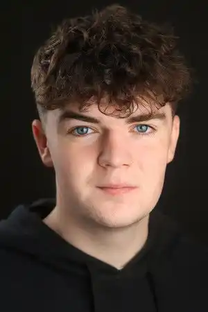 Lewis McAskie fotoğrafı