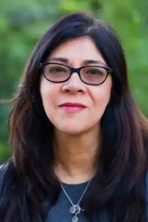 Linda Mendoza fotoğrafı