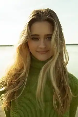 Lizzy Greene fotoğrafı