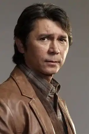 Lou Diamond Phillips fotoğrafı