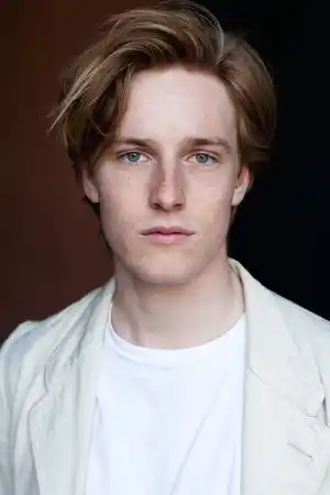 Louis Hofmann fotoğrafı