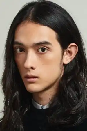 Louis Kurihara fotoğrafı