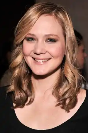 Louisa Krause fotoğrafı