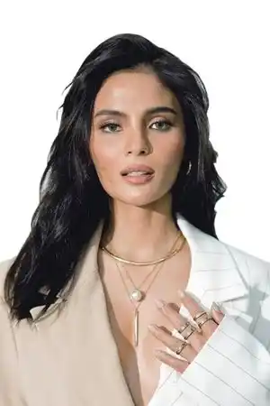 Lovi Poe fotoğrafı