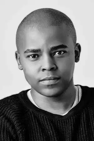 Loyiso Macdonald fotoğrafı