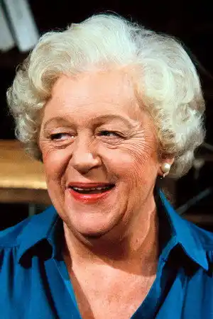 Lucille Benson fotoğrafı
