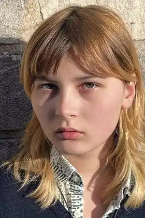 Luna Ho Poumey fotoğrafı