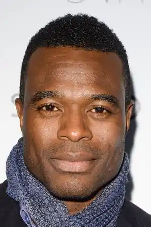 Lyriq Bent fotoğrafı