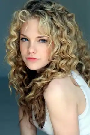 Mackenzie Mauzy fotoğrafı