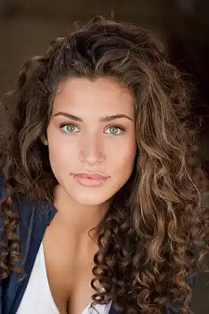 Manon Azem fotoğrafı