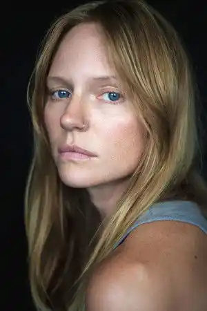 Marci Miller fotoğrafı