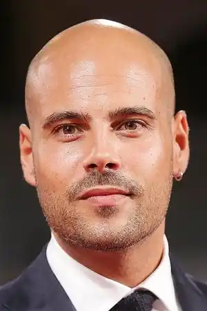Marco D'Amore fotoğrafı