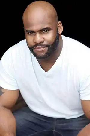 Marcus Lewis fotoğrafı
