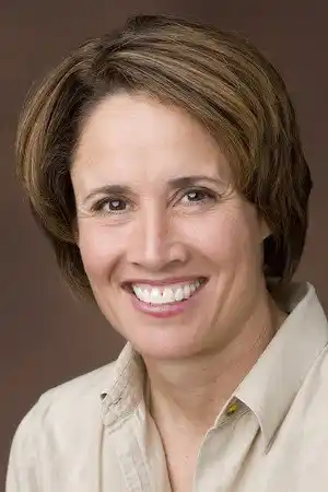 Mary Carillo fotoğrafı