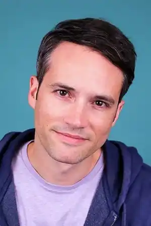 Matthew Patrick Davis fotoğrafı